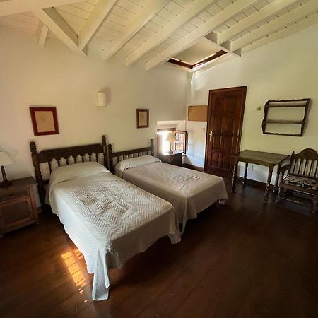 Apartamento Gaudi Comillas Bagian luar foto