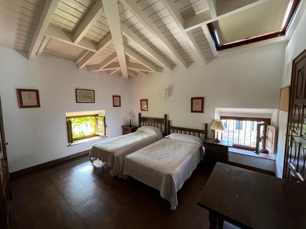 Apartamento Gaudi Comillas Bagian luar foto